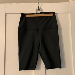 ** Final Sale **  Under the dress / fitted shorts